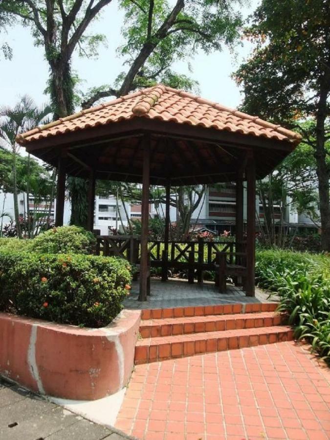 Golden Hostel Singapore Ngoại thất bức ảnh